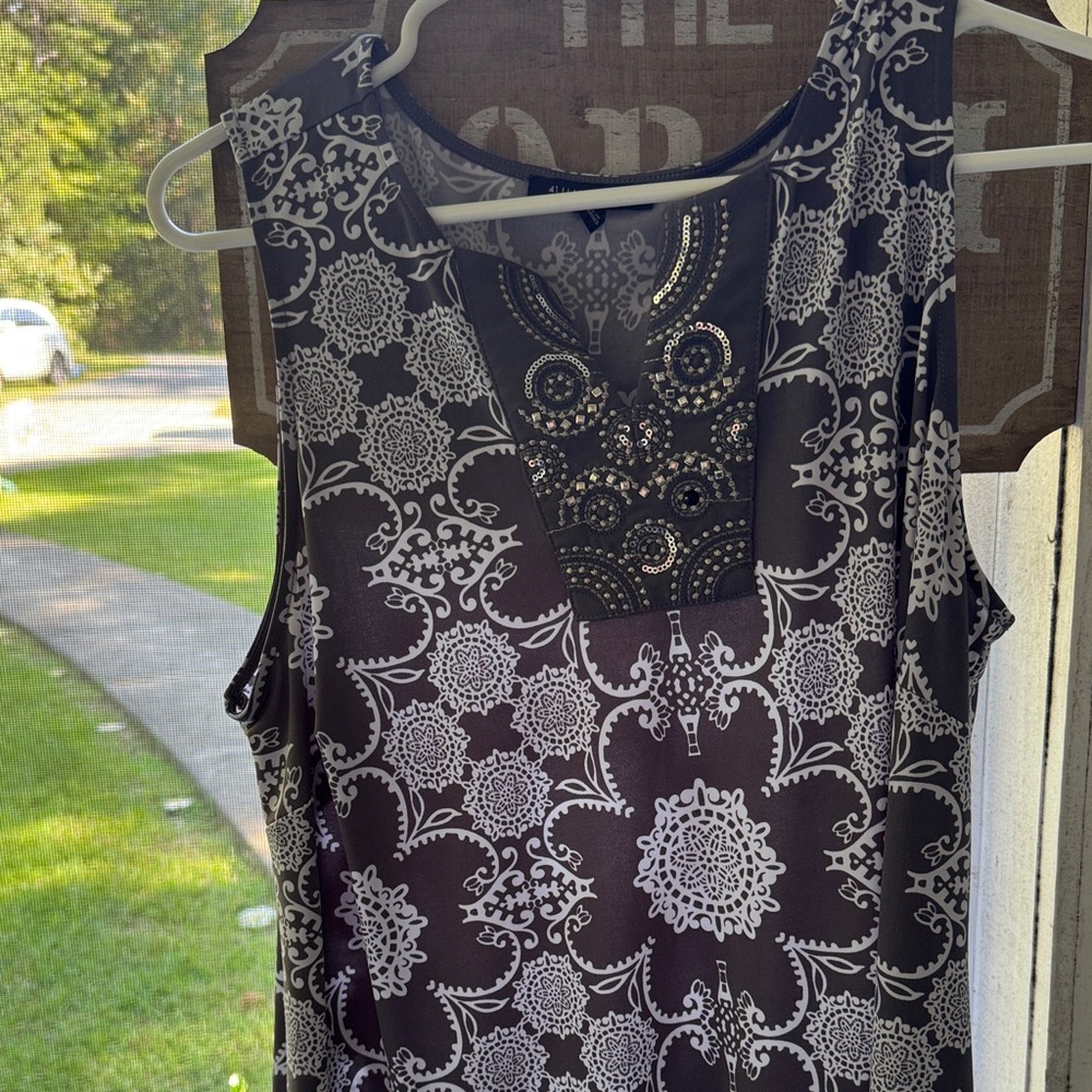 41 Hawthorn Black and White Ornate Tank Top